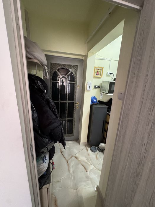 Vand apartament cu 3 camere mobilat
