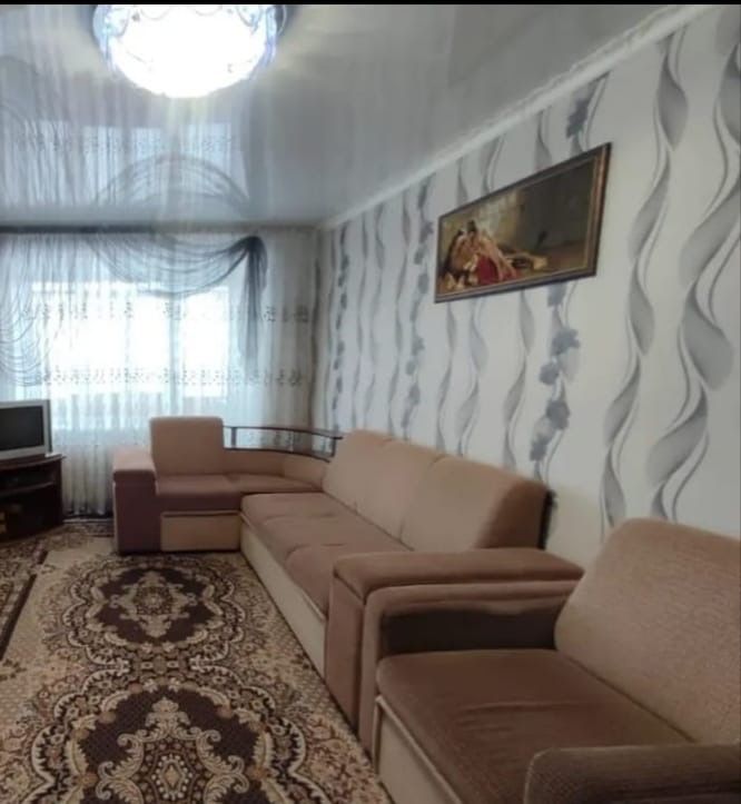 Продам диван с креслом