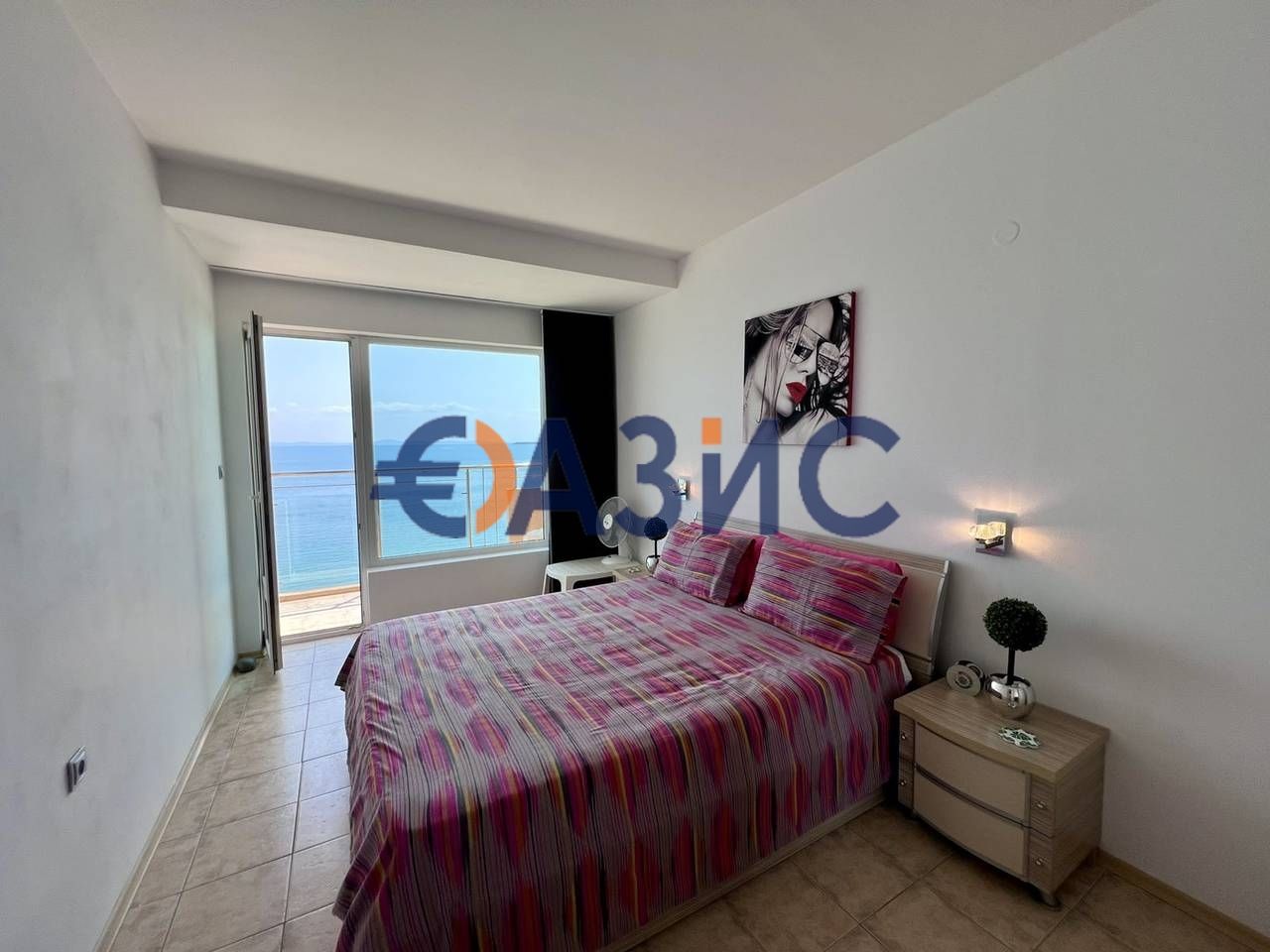 Продава се Двустаен апартамент в Свети Влас - 77 кв.м за 1364 €/кв.м - Снимка #1
