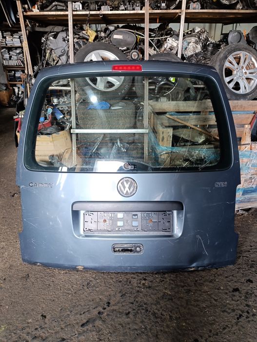 Крышка багажника на Фольксваген Кедди с Германии