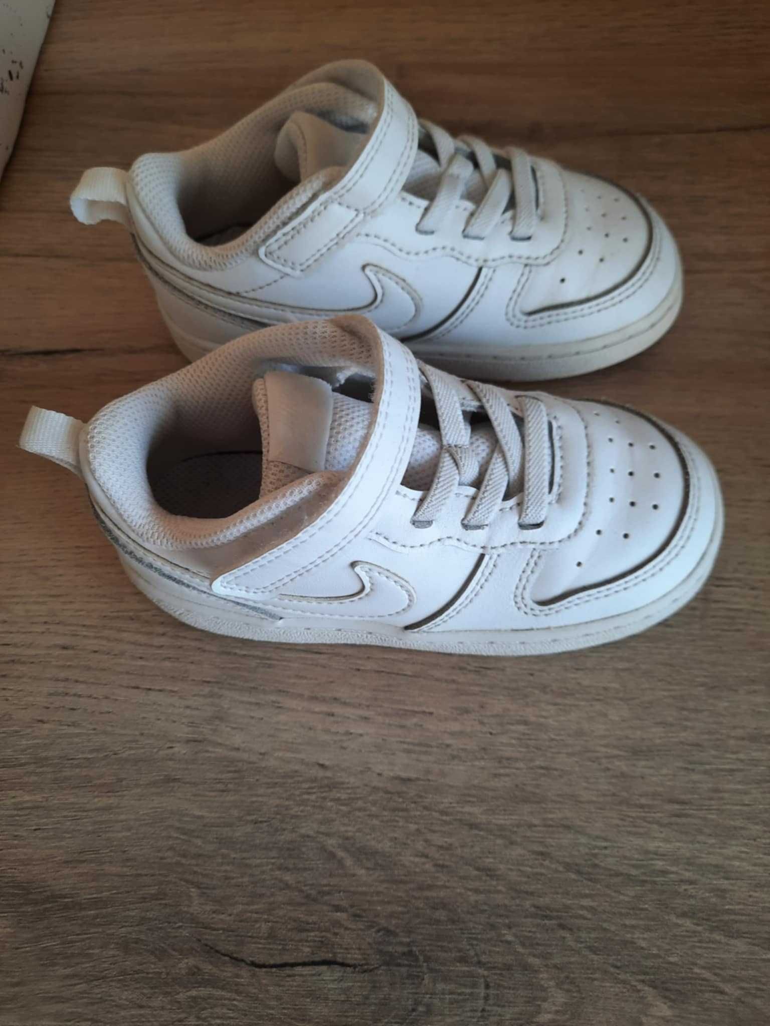 Детски кецове Nike COURT