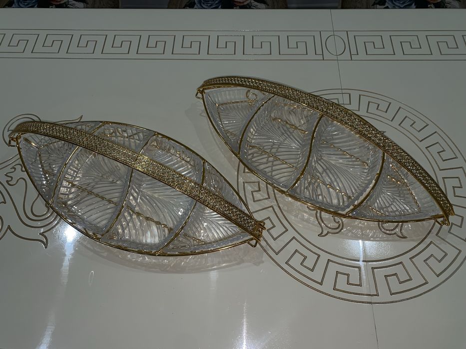 Менажница( кабаре́т)