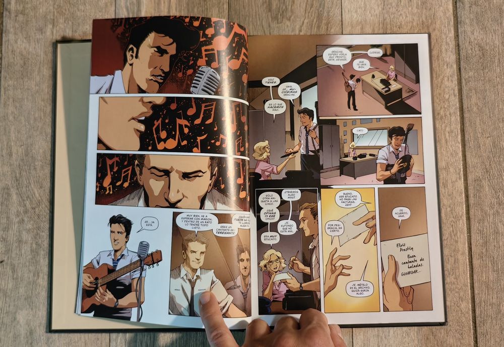 Benzi desenate Elvis comic book roman grafic