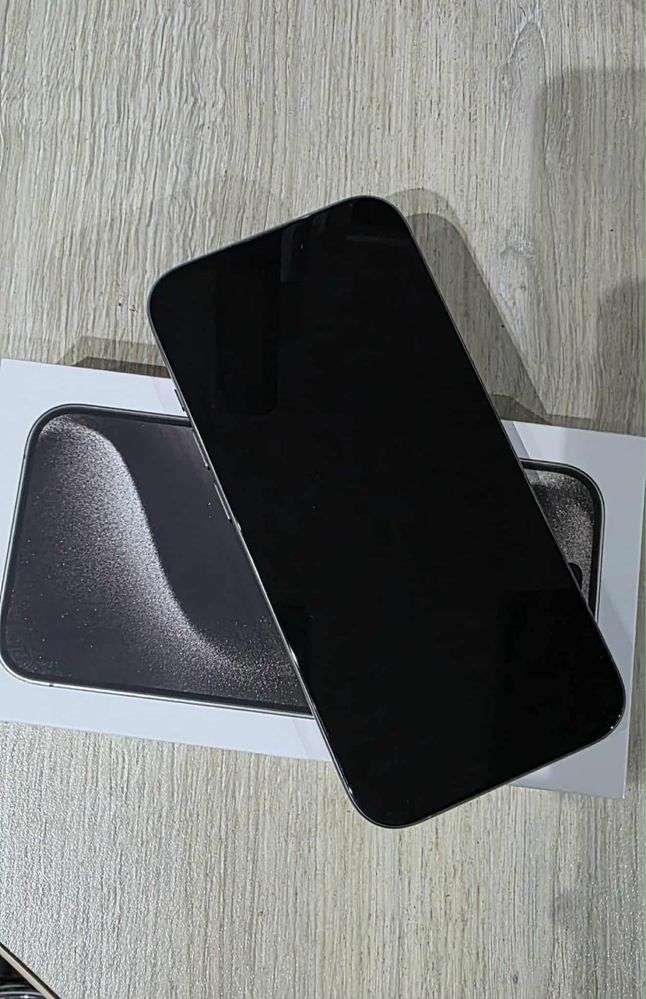 Iphone 15 pro Natural Titanium 128GB