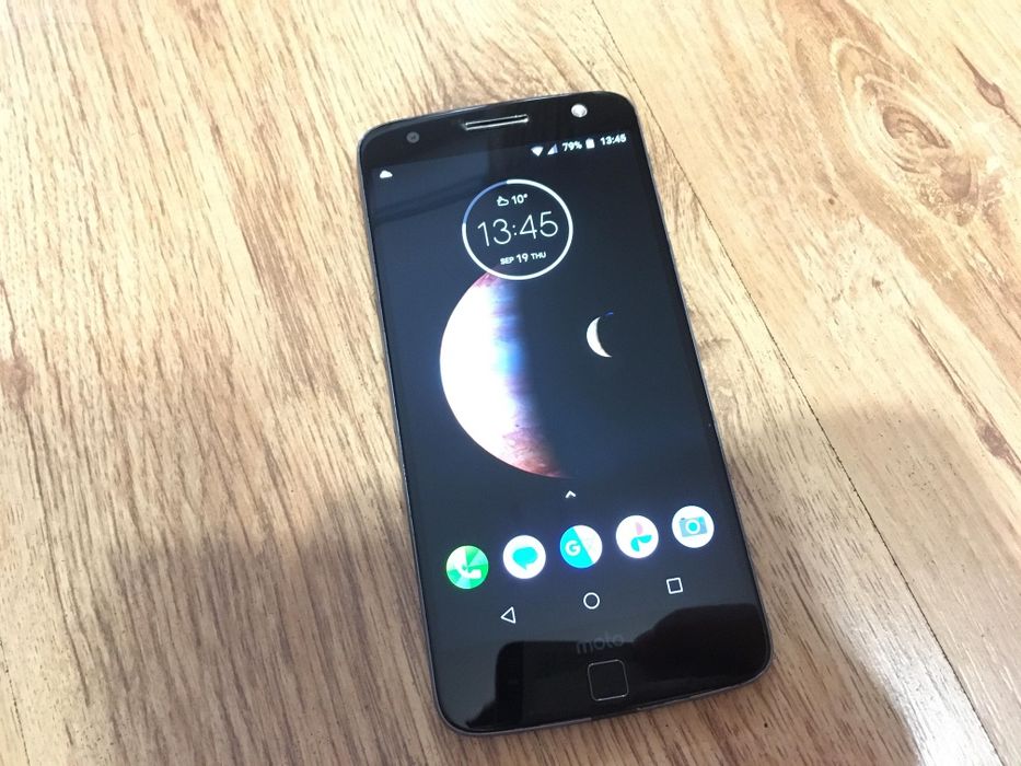 Telefon colectie rar Motorola Moto Z Nu Play ca nou necodat