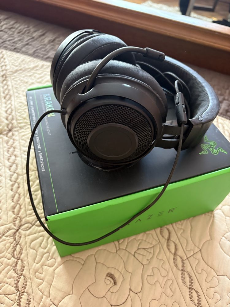 Casti razer kraken de gaming