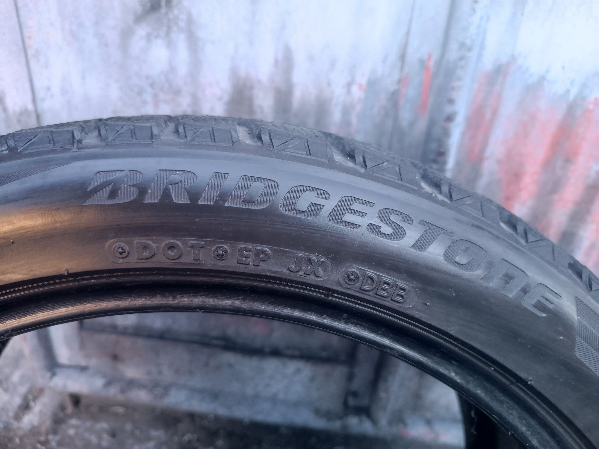 245/40/18 Bridgestone