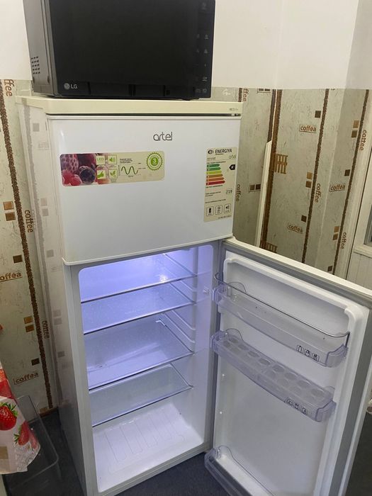 Холодильник Artel