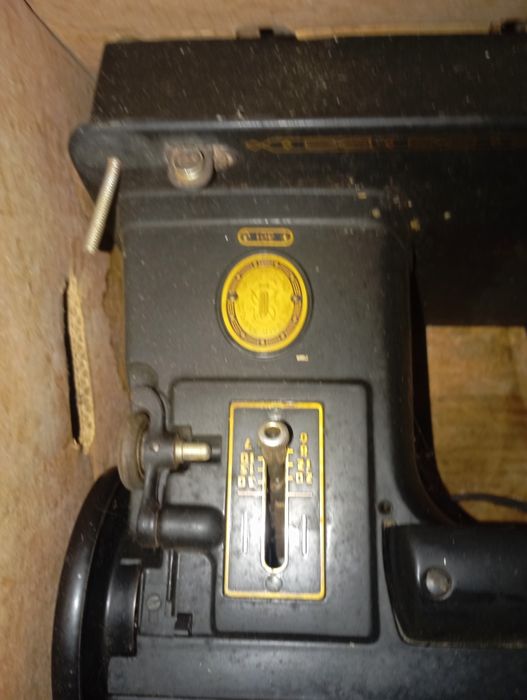 Шевна машина Сингер Singer 301