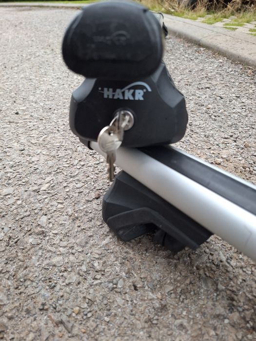 Продавам напречни греди за багажник Hakr 120cm