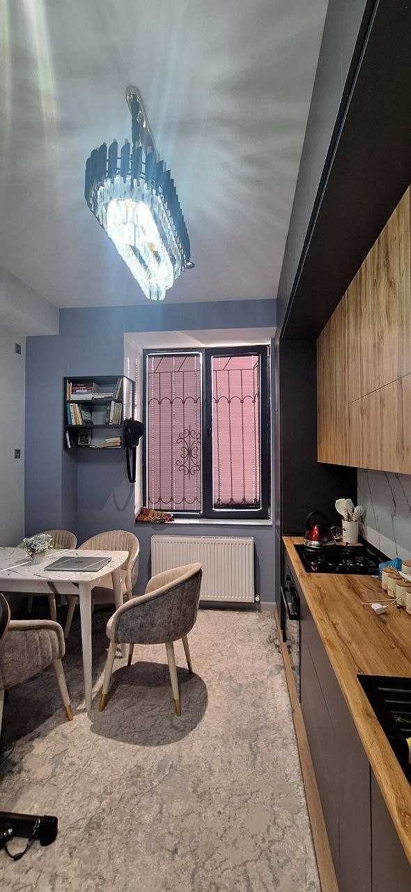 Метро Чорсу Массив Гулобод, Мечеть Кукча 1хонали Новостройка 39м2;