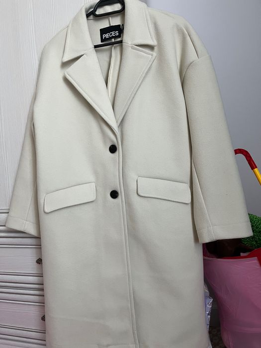 Palton nou Pieces la 40 lei