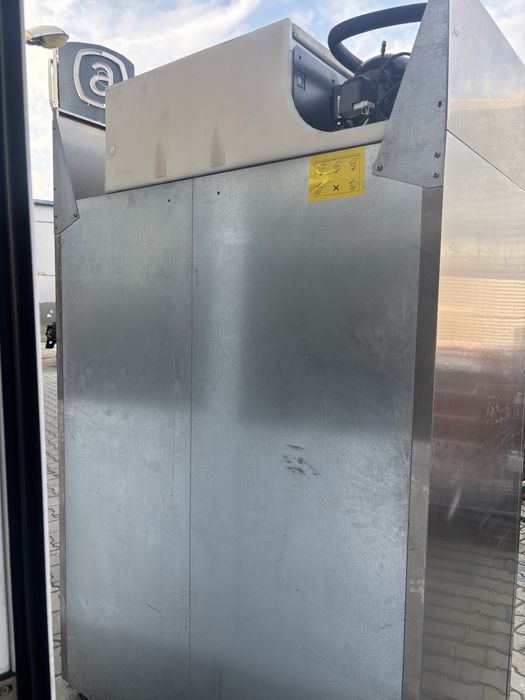 Frigider profesional.