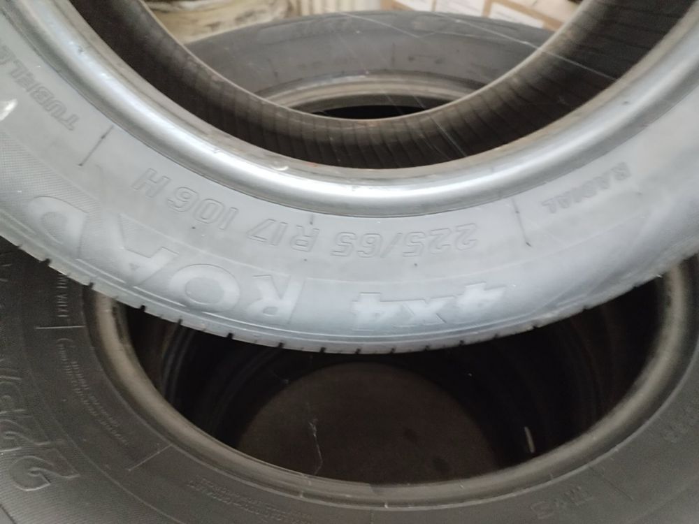 Летни гуми RIKEN 701- 225/65/17. Перфектни