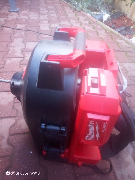 Milwaukee mașină desfundat țevi