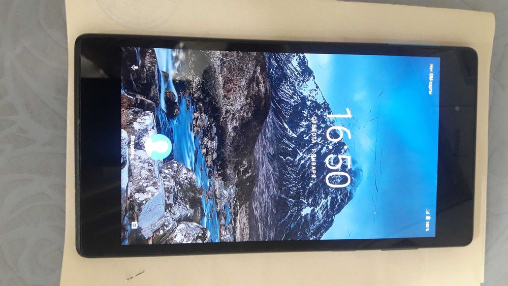 Планшет Леново 19 см.