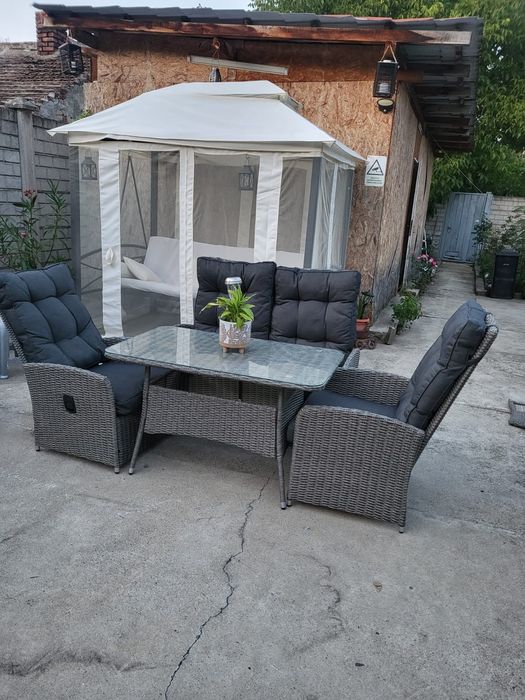 Set mobilier de gradina  de 4 persona