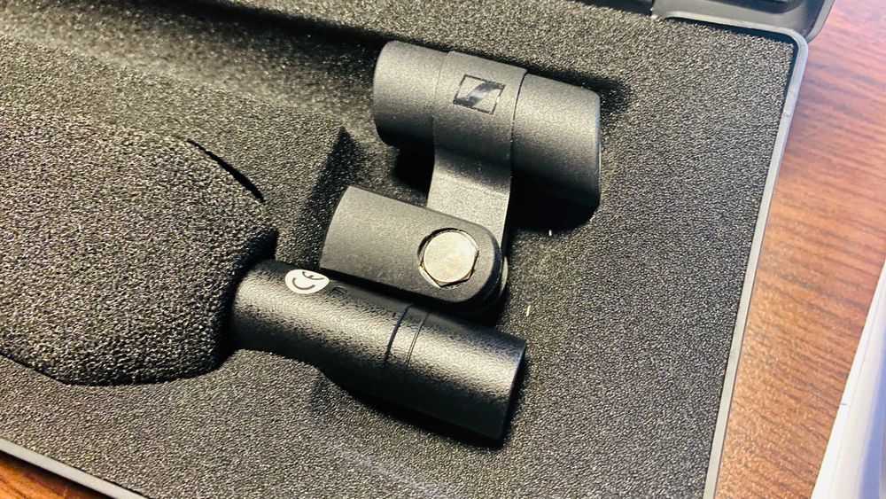 Микрофон Sennheiser MKH 416 P48U