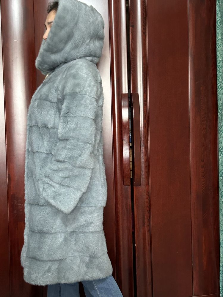 Продам норковую шубу