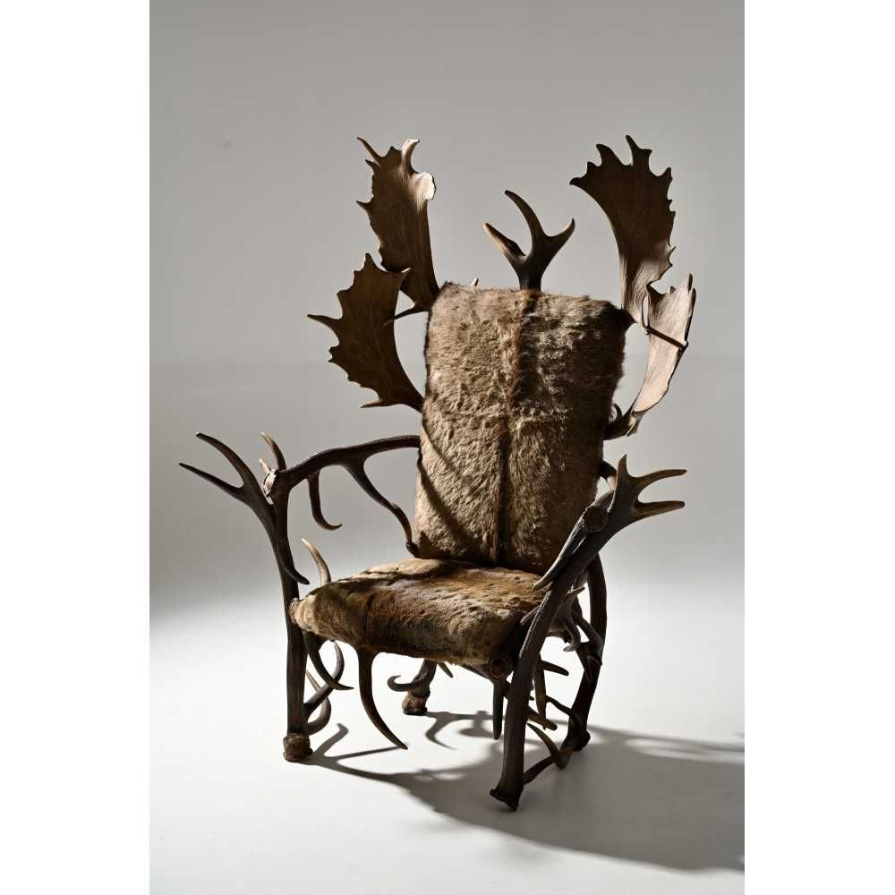 Кресло / трон "Еленови рога"
