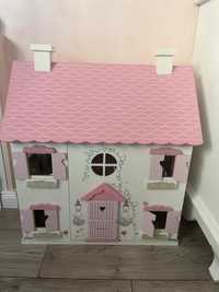 Къща за кукли - дървена