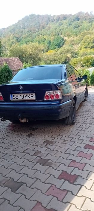 Vând BMW e36 1.6