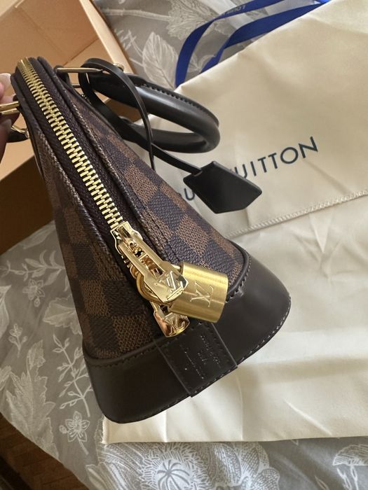 Poseta Louis Vuitton Alma