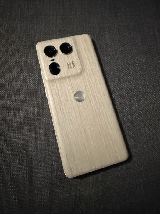Motorola Edge 50 Ultra – 1TB, отлично състояние