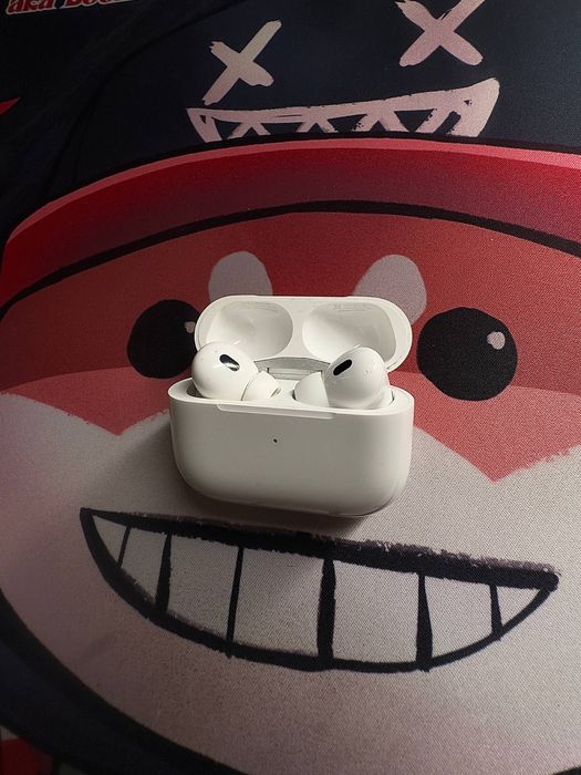 AirPods Pro, идеал состояние, с коробкой, цена договорная