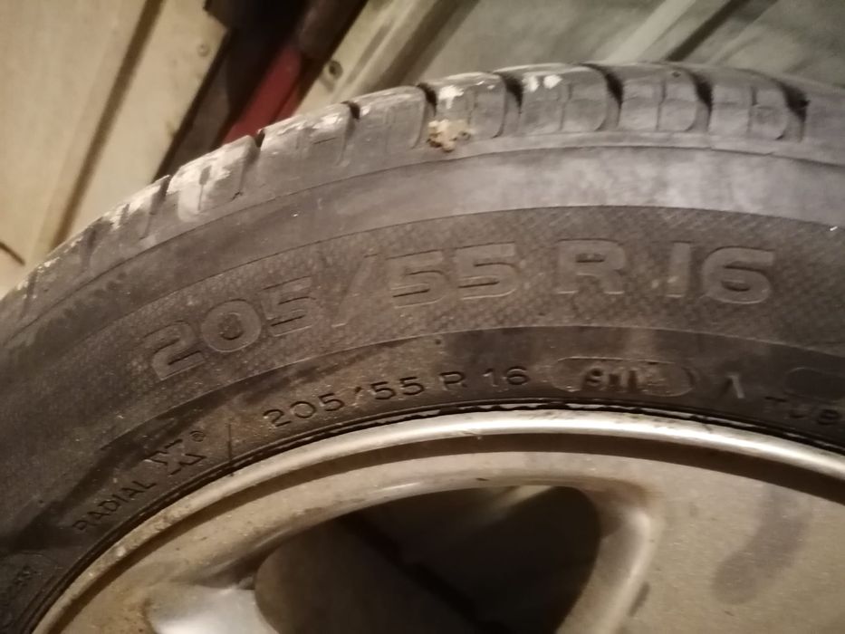 Janta rezerva Audi + 4 anvelope de iarna rulate un sezon