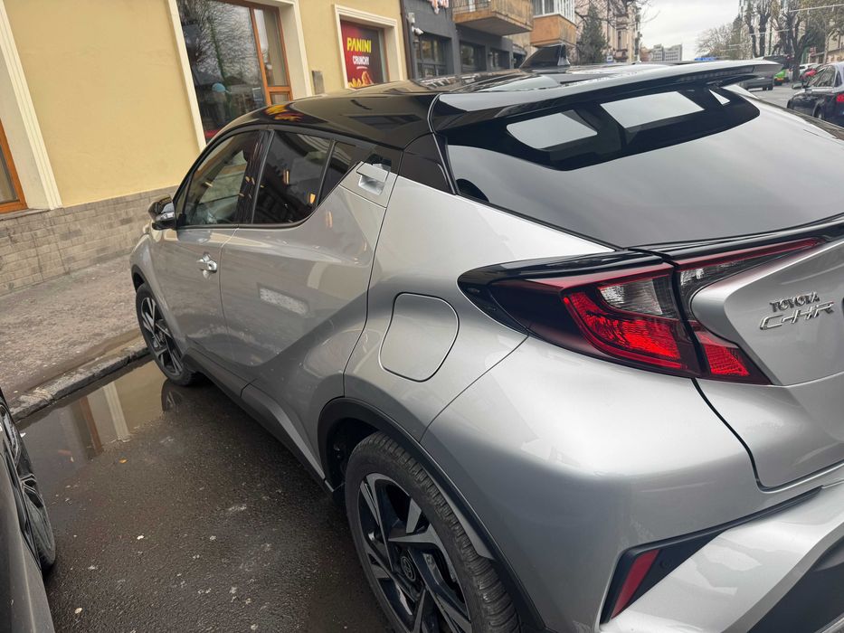 Vand Toyota CHR Style 2.00