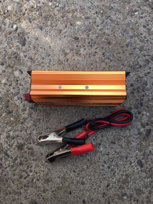 Invertor de curent 1000W -24V- ( tir,auto)