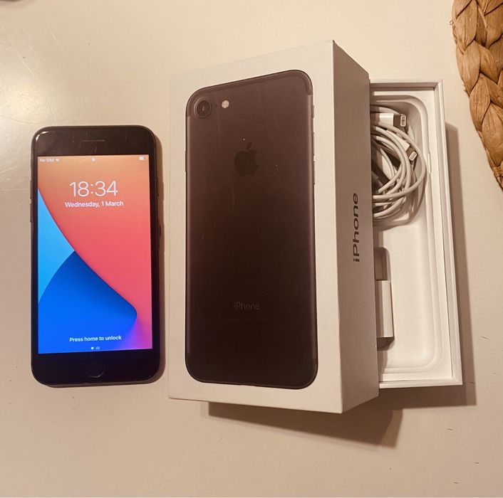 Iphone 7 в хорошем состоянии