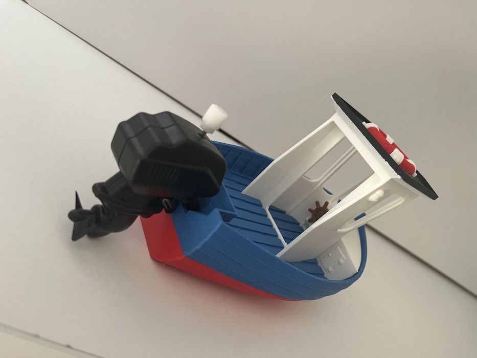 Barca de jucarie printata 3d