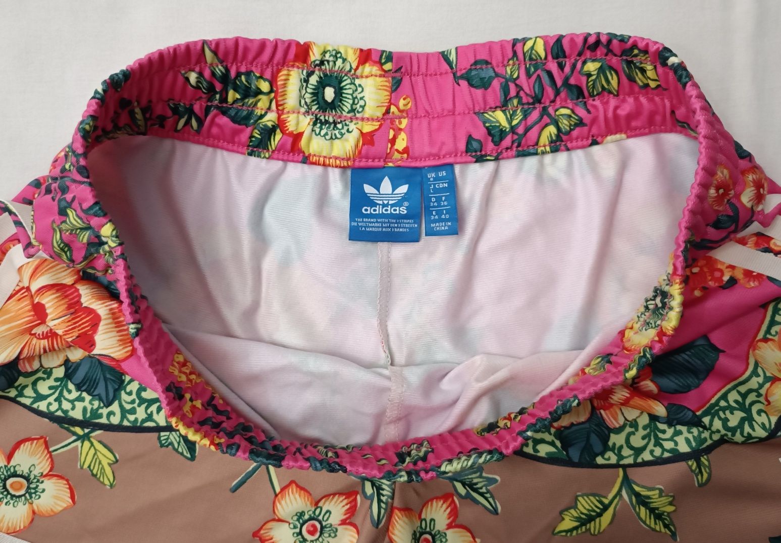 Adidas Originals Shorts оригинални гащета S Адидас спорт шорти