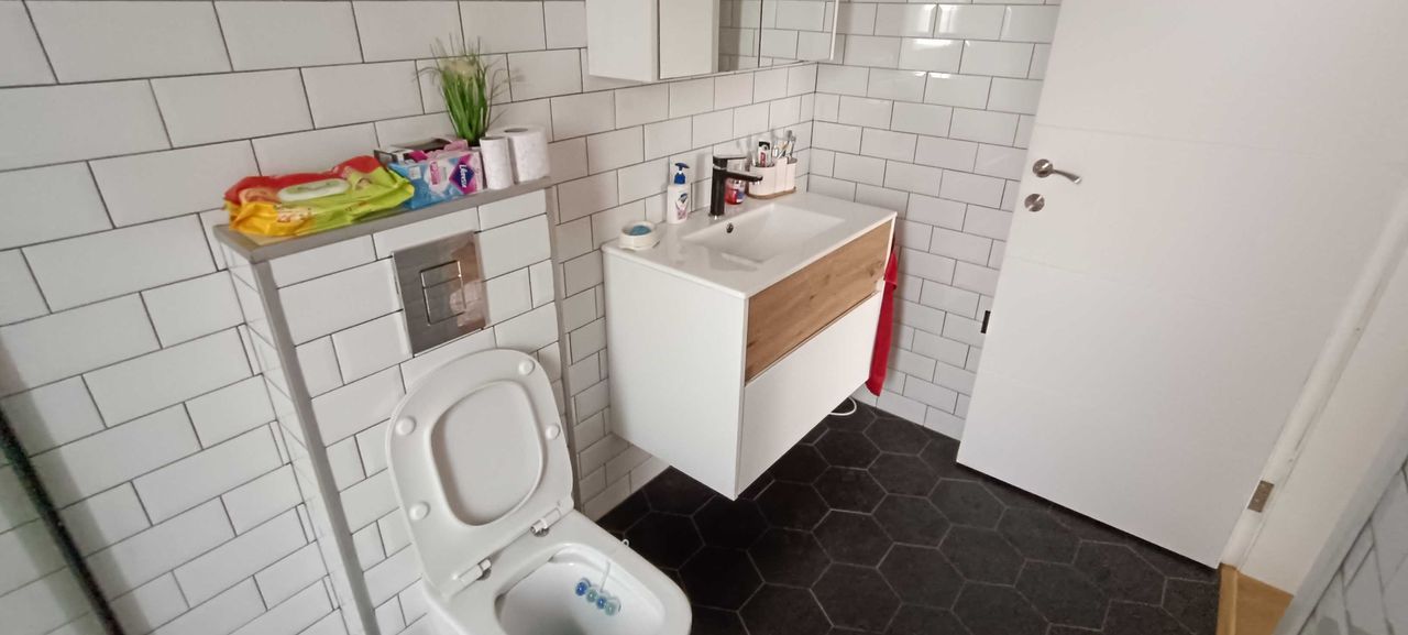 Продава се Къща в Разград, Варош - 192 кв.м за 1198 €/кв.м - Снимка #17
