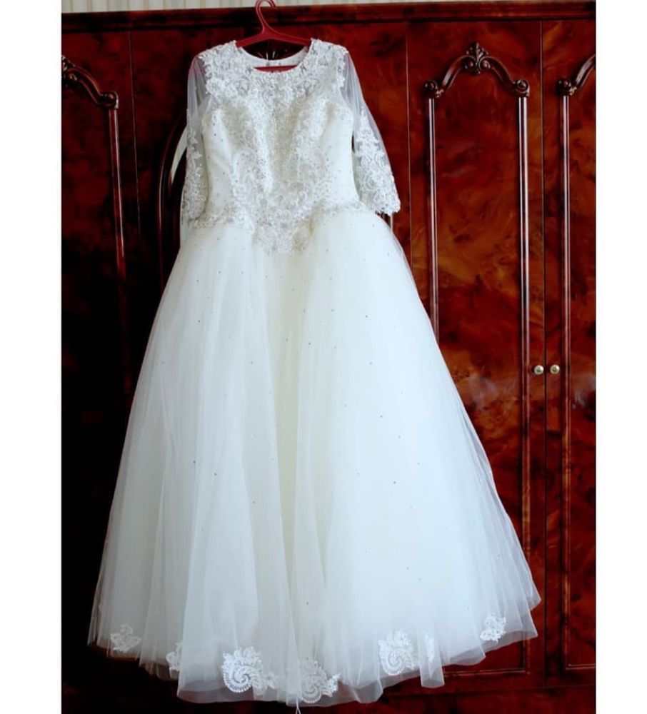 Срочно продается свадебное платье.