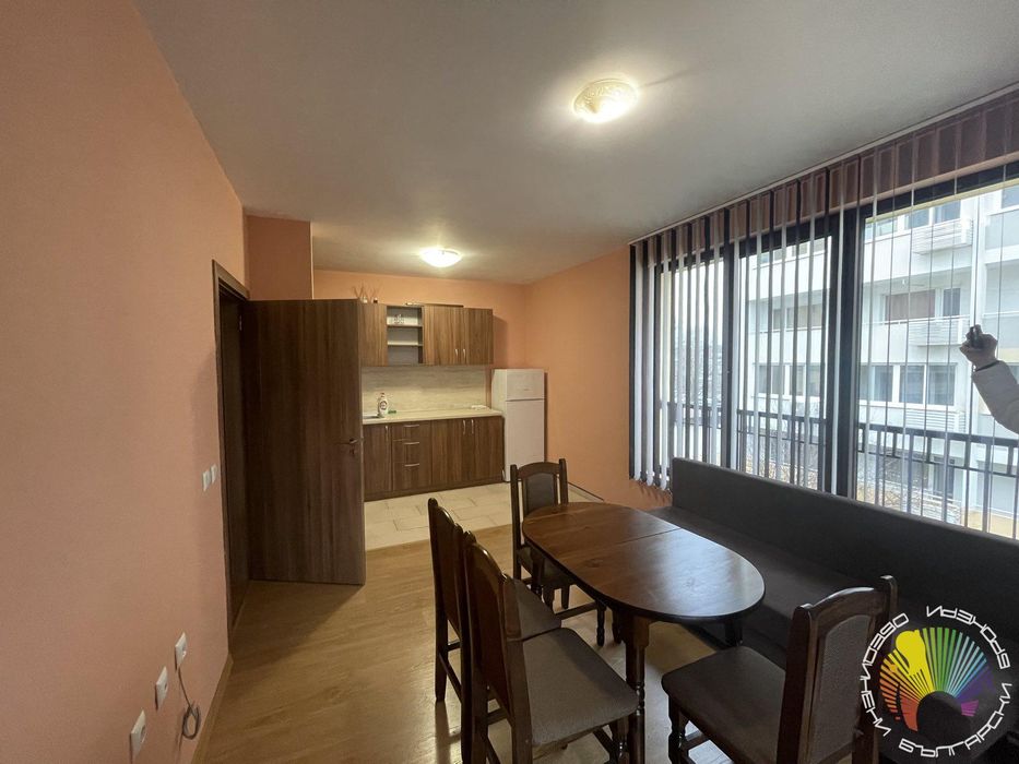 Дава се под наем Двустаен апартамент в Бургас, Изгрев - 54 кв.м за 357 € - Снимка #3