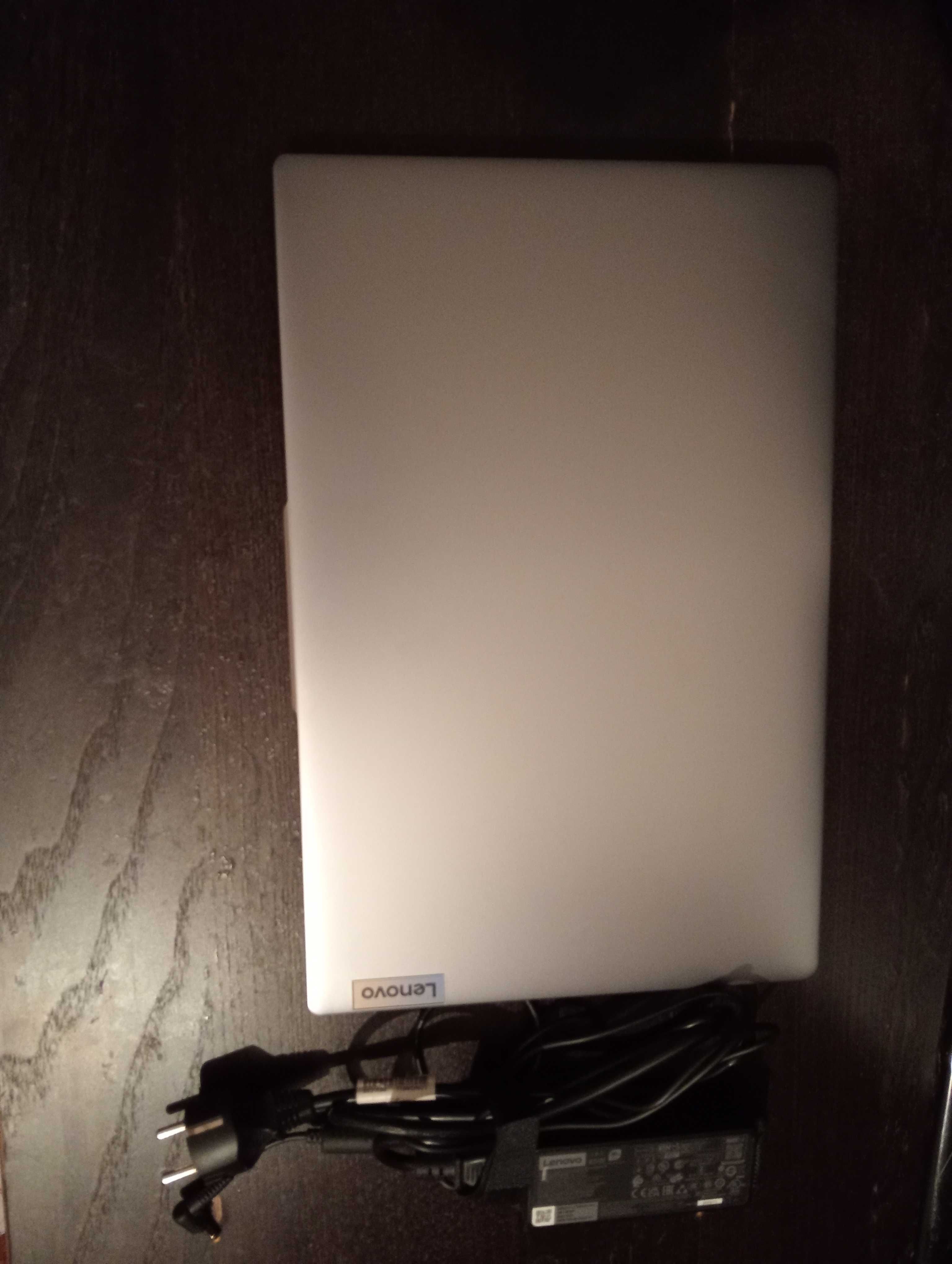 Laptop Lenovo IdeeaPad Slim 3