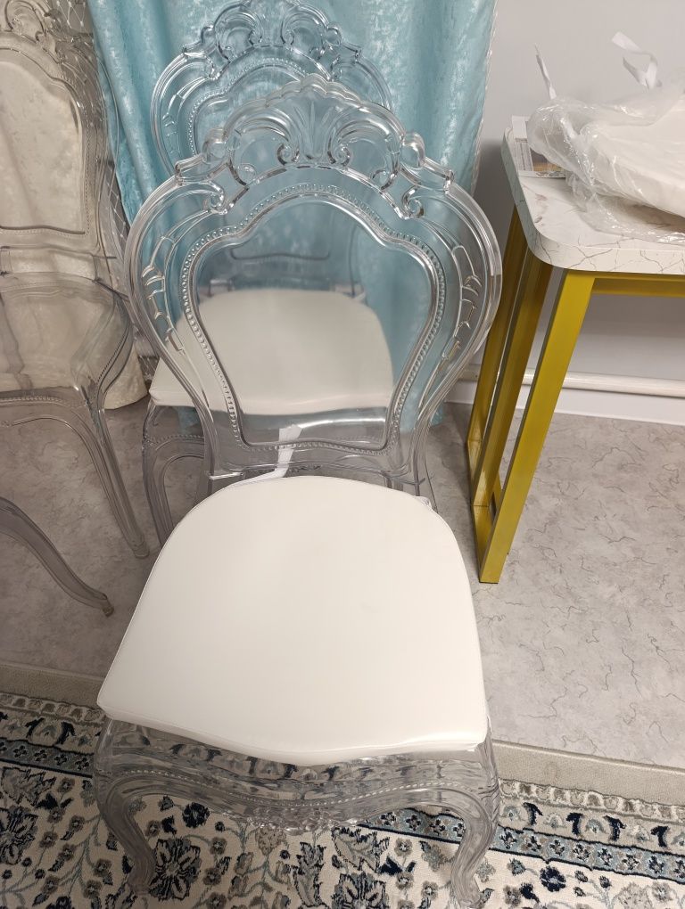 Продам стулья 6штук
