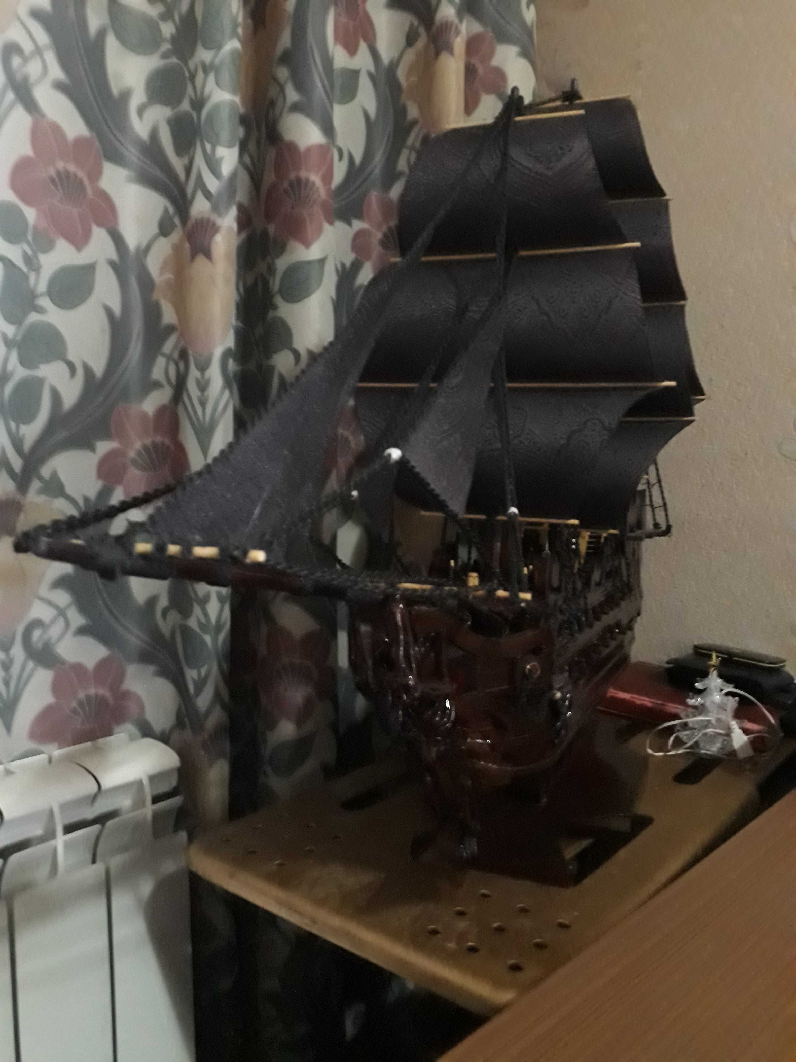 Корабль пиратский ручной работы