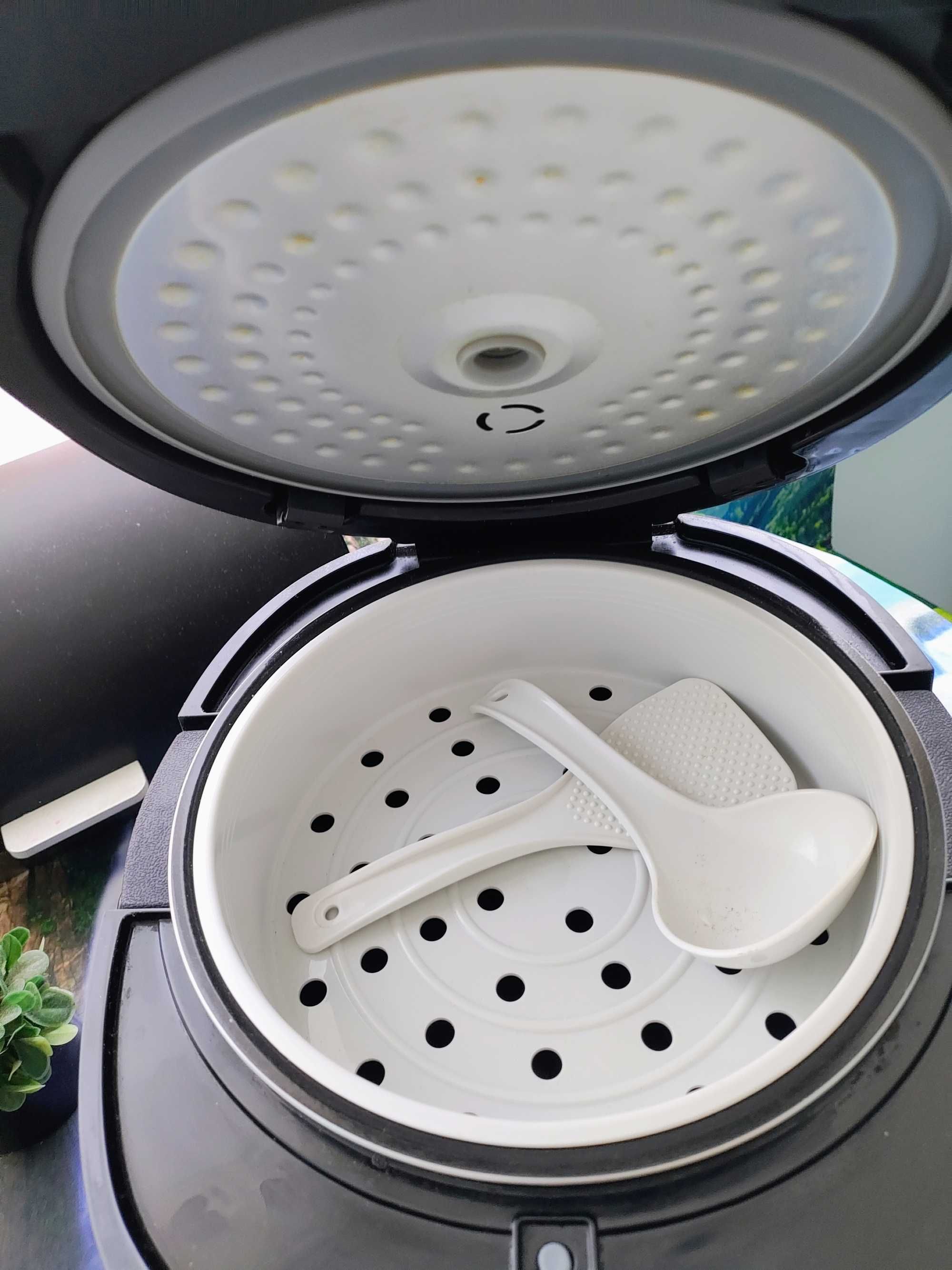 Мултифункционален уред за готвене Philips HD4749/70 (Мултикукър)