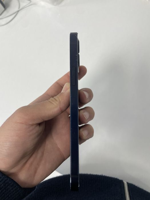 Iphone 12 64gb срочно с коробкой