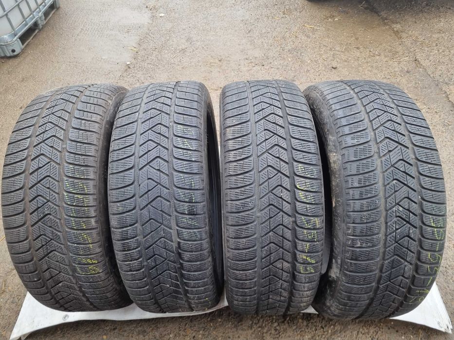 Anvelope 235 55 19 Pirelli Scorpion Winter Iarna