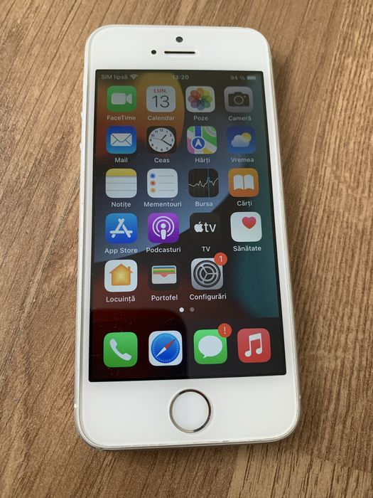Telefon iPhone SE 64GB pentru piese.