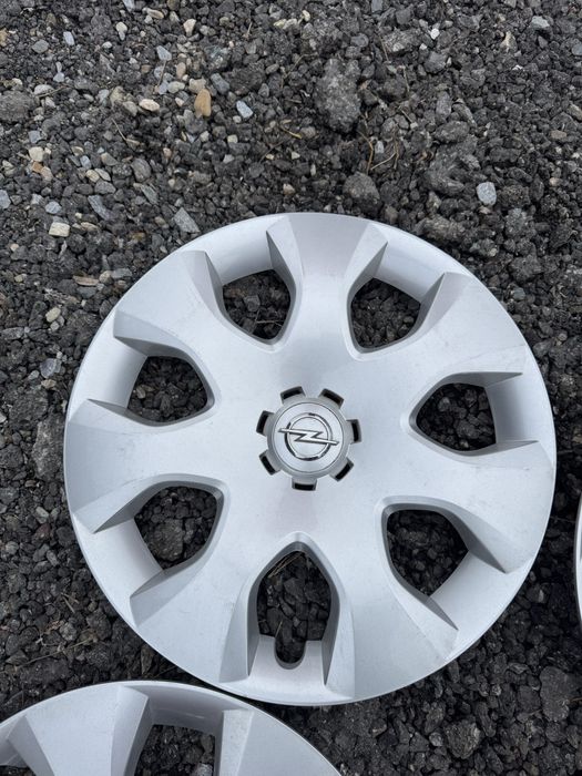Capace janta opel R16