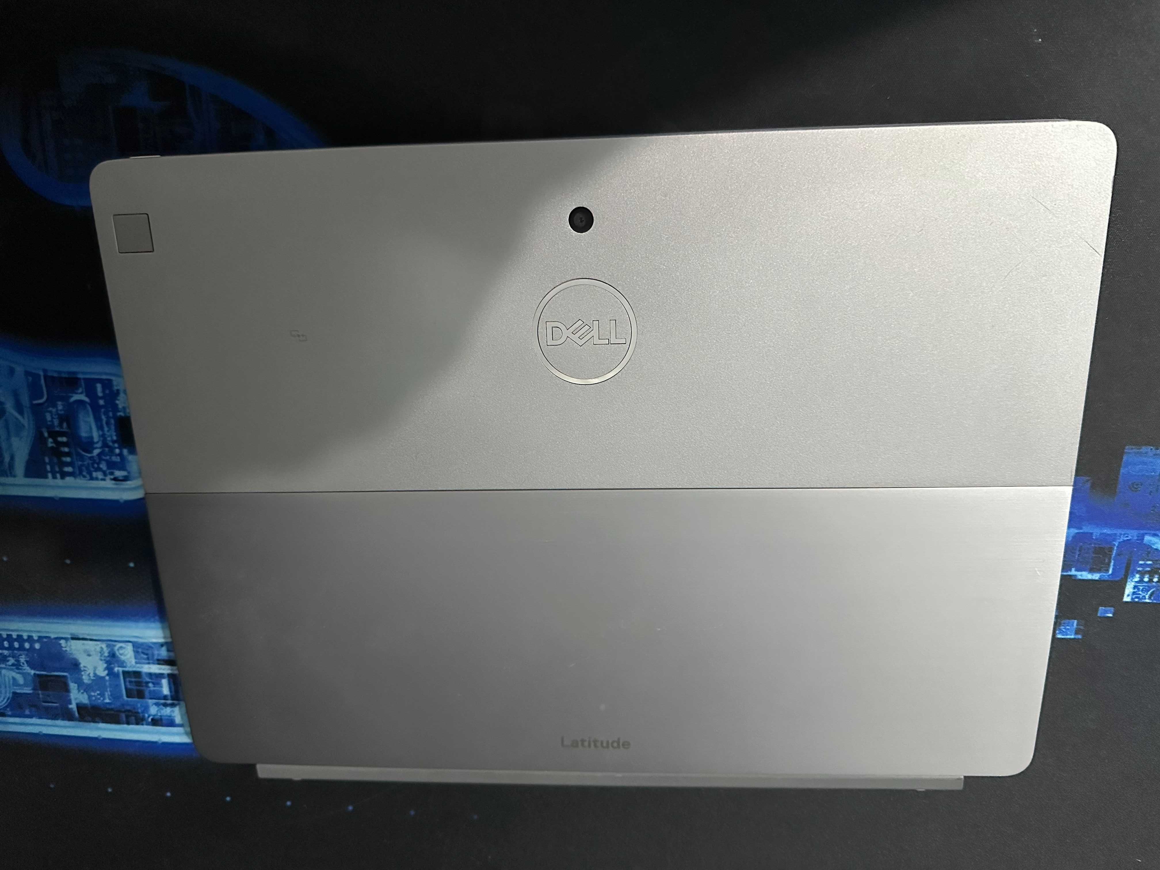 Dell Latitude 7200 2 in 1 Laptop