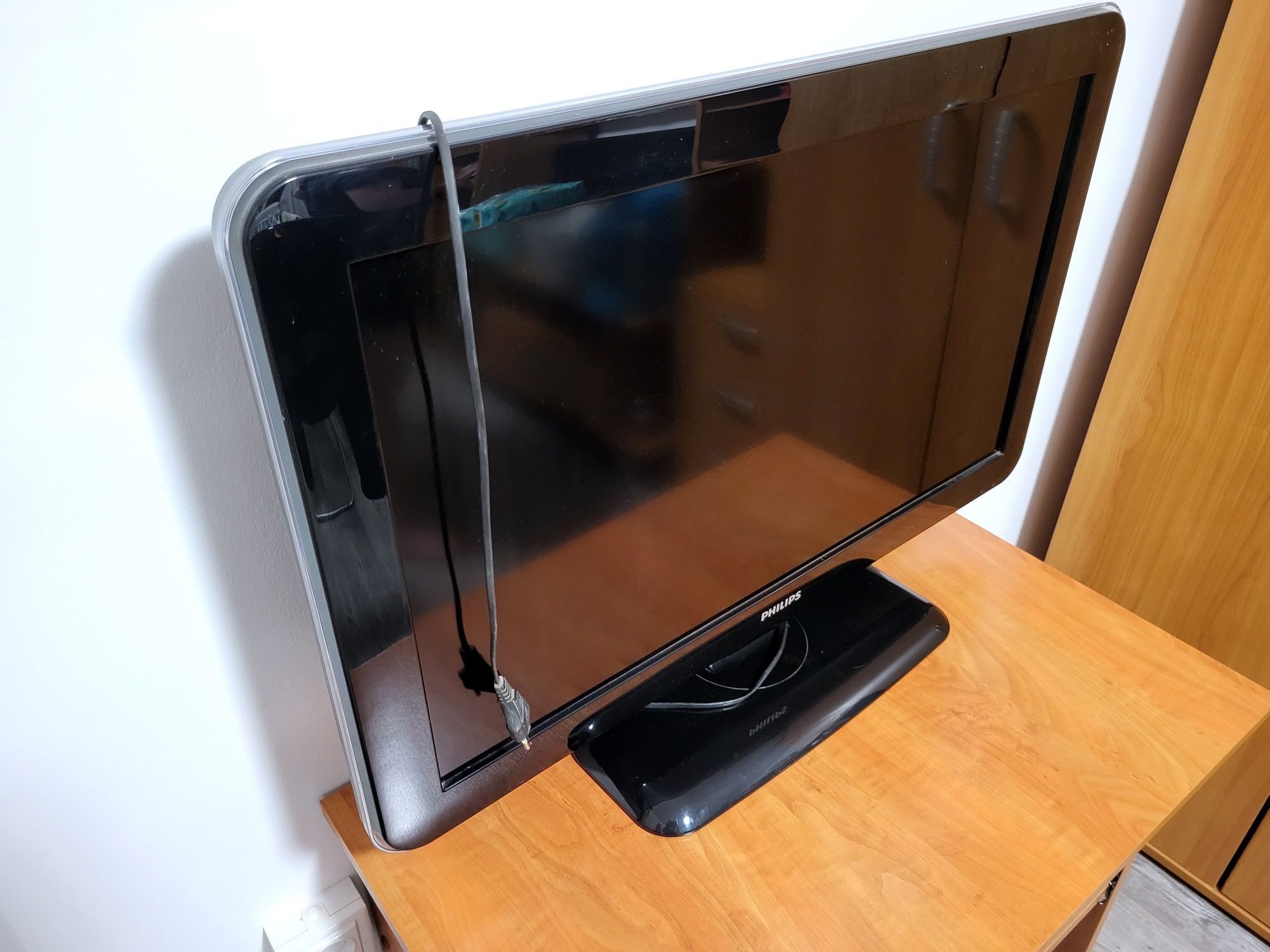 Televizor Philips TV 80cm diagonală HDMI