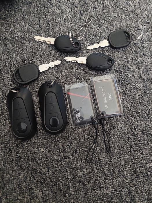 Skuter 16 cho'ntak modeli))