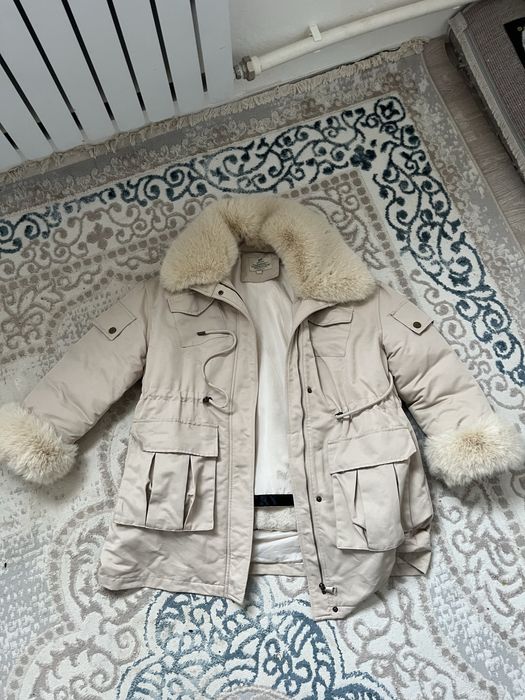 Женский куртка сатылады